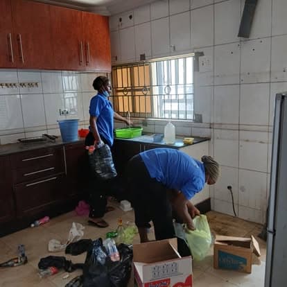 Bathroom spotless finishing